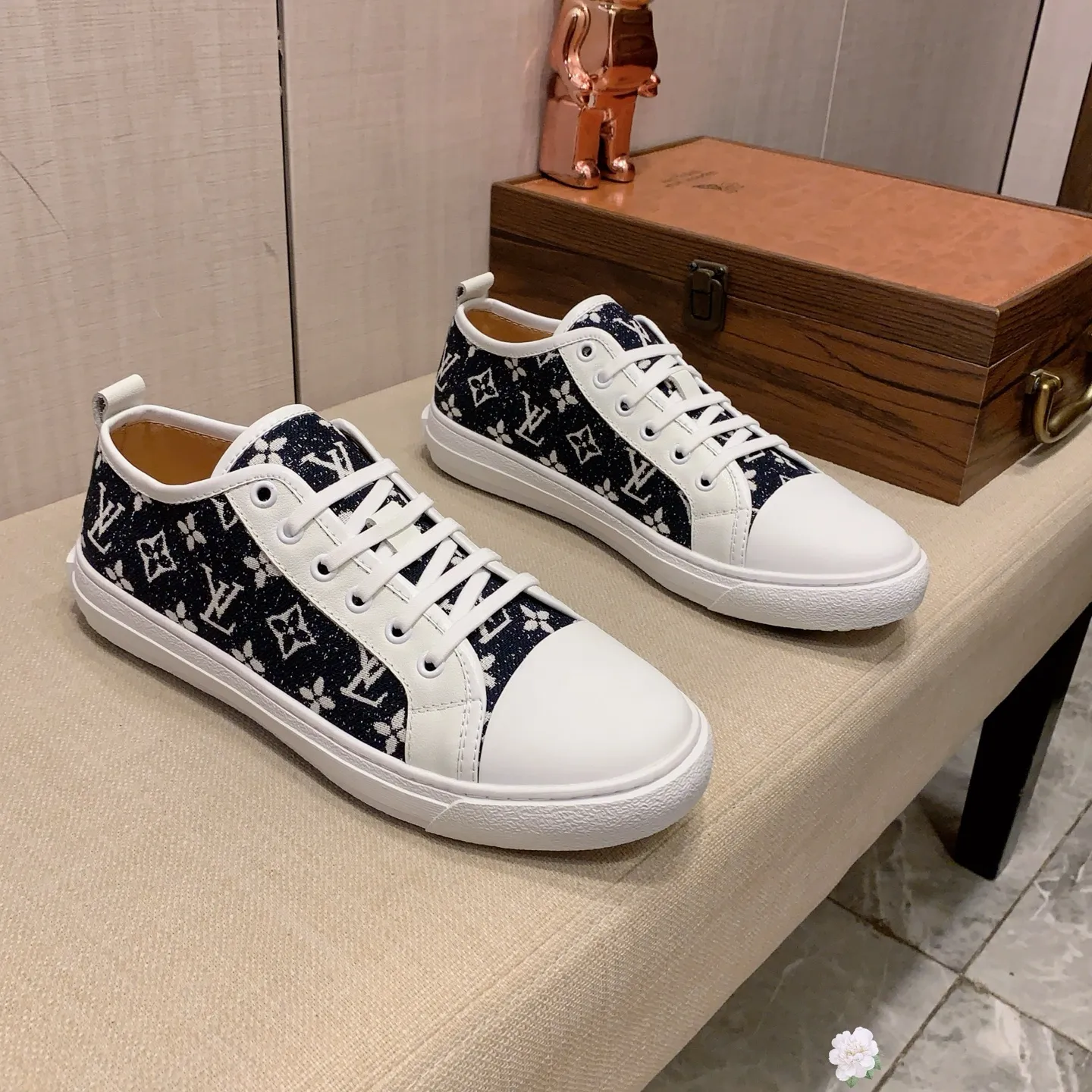 Men's Men's Shoes 💰400💰💰🎩🎩[Lightning][Lightning] "Lv*" Latest•hot style casual shoes, top brand [Seduce] luxury~purchase, top~quality. [Strong] The upper is made of imported breathable fabric with cowhide material ➕ breathable sheepskin feet (•) and fine workmanship. Original stylish and stylish soft rubber wear-resistant and non-slip outsole, light and comfortable on the feet, the real thing looks better when photographed, 0128: code: 38-44, 2️⃣ colors selected